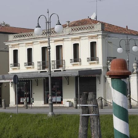 Barchessa Levi Morenos B&B Mira Exterior photo