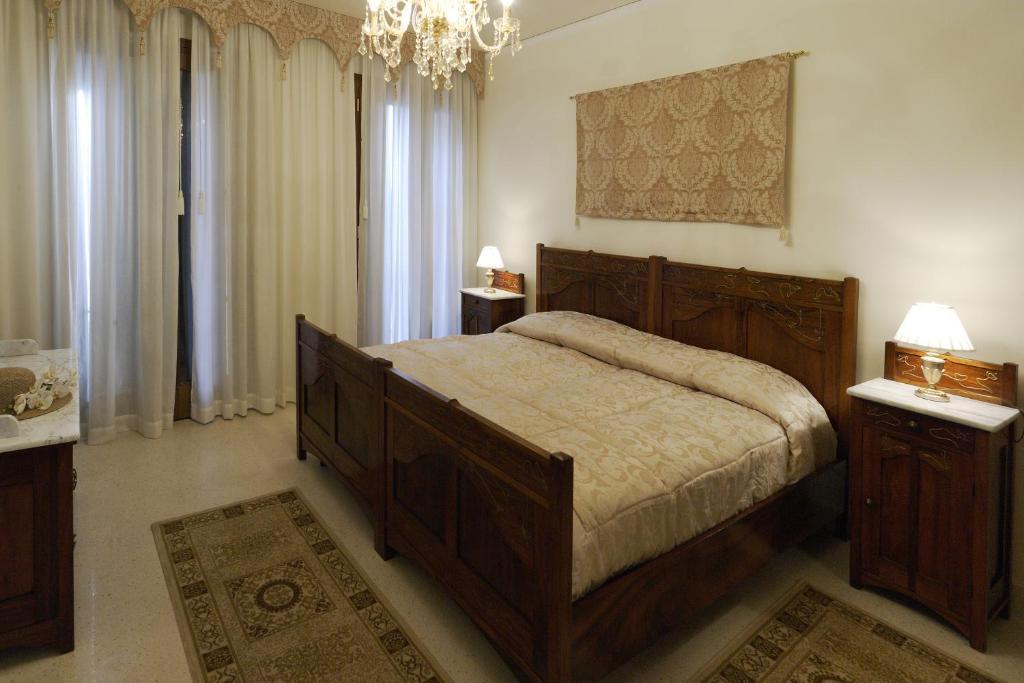 Barchessa Levi Morenos B&B Mira Room photo